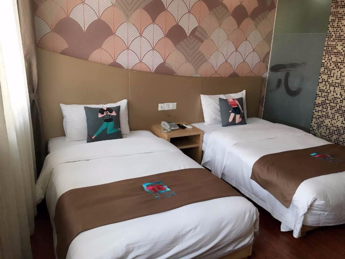 Pai Hotel Heze Dingtao Wantai City מראה חיצוני תמונה
